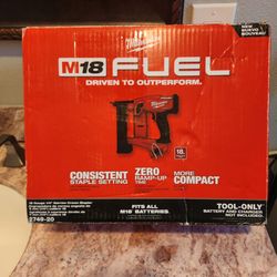 Milwaukee M18 staple nailer FUEL new only firm price tool