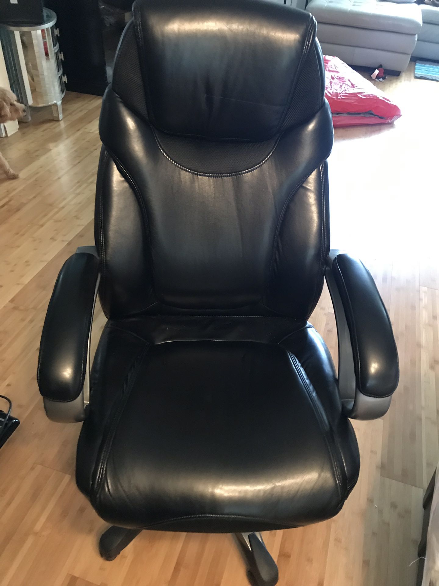 Black Leather Office Desk Chair
