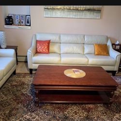 3piece Living Room Table Set In Rich Brown Solid Wood