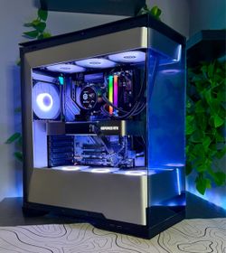 Gaming PC: RTX 5080 FE | Ryzen 7 9800X3D | 32GB DDR5