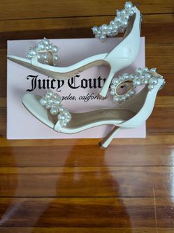 Women's shoes