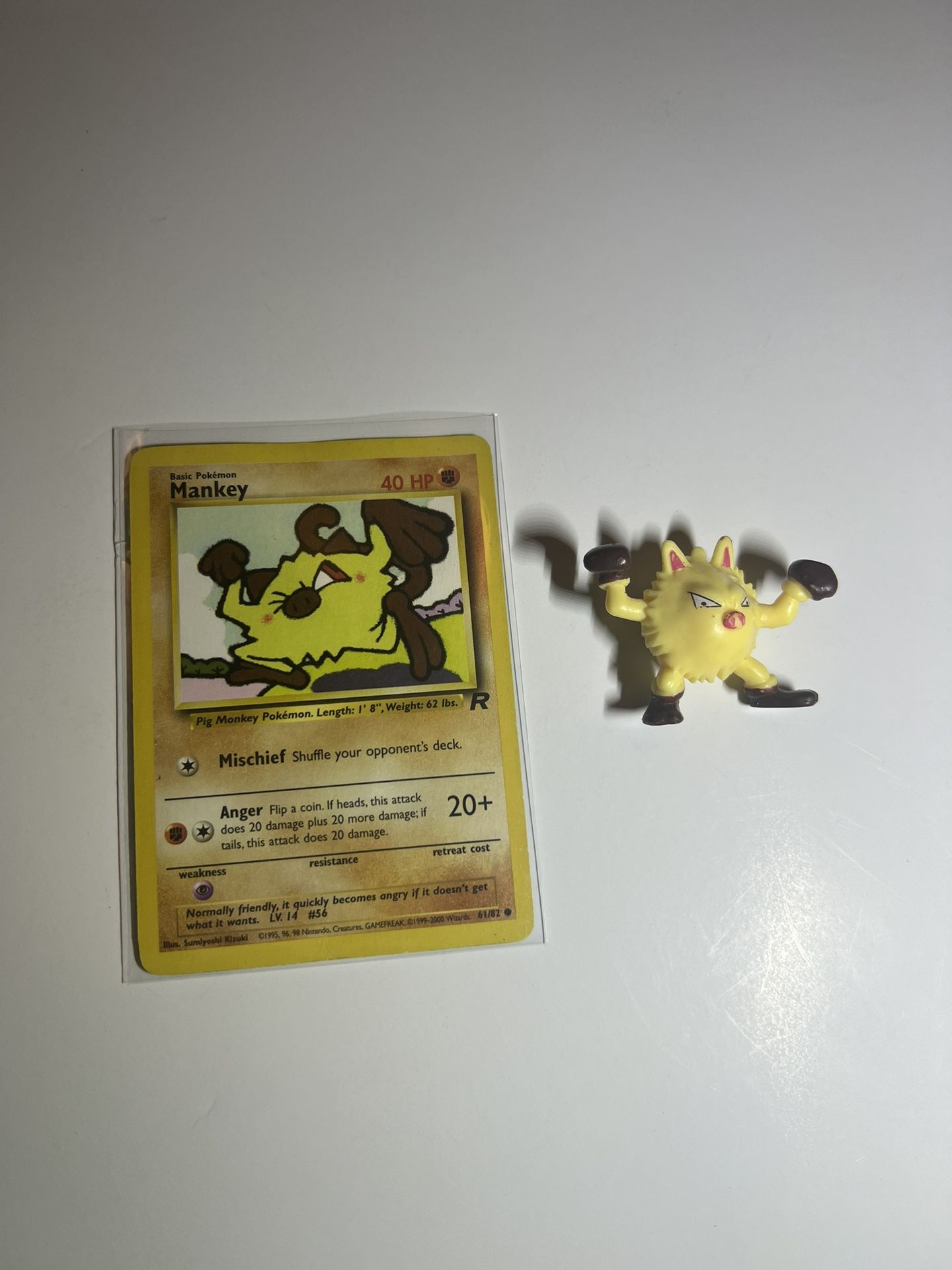 Makey Pokemon Figure And Vintage Card