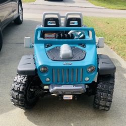 Fisher-Price Power Wheels Pre-Assembled Jeep Hurricane Extreme 2-Seater