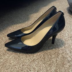 Brand New Michael Kors Heels Navy Blue Size 7