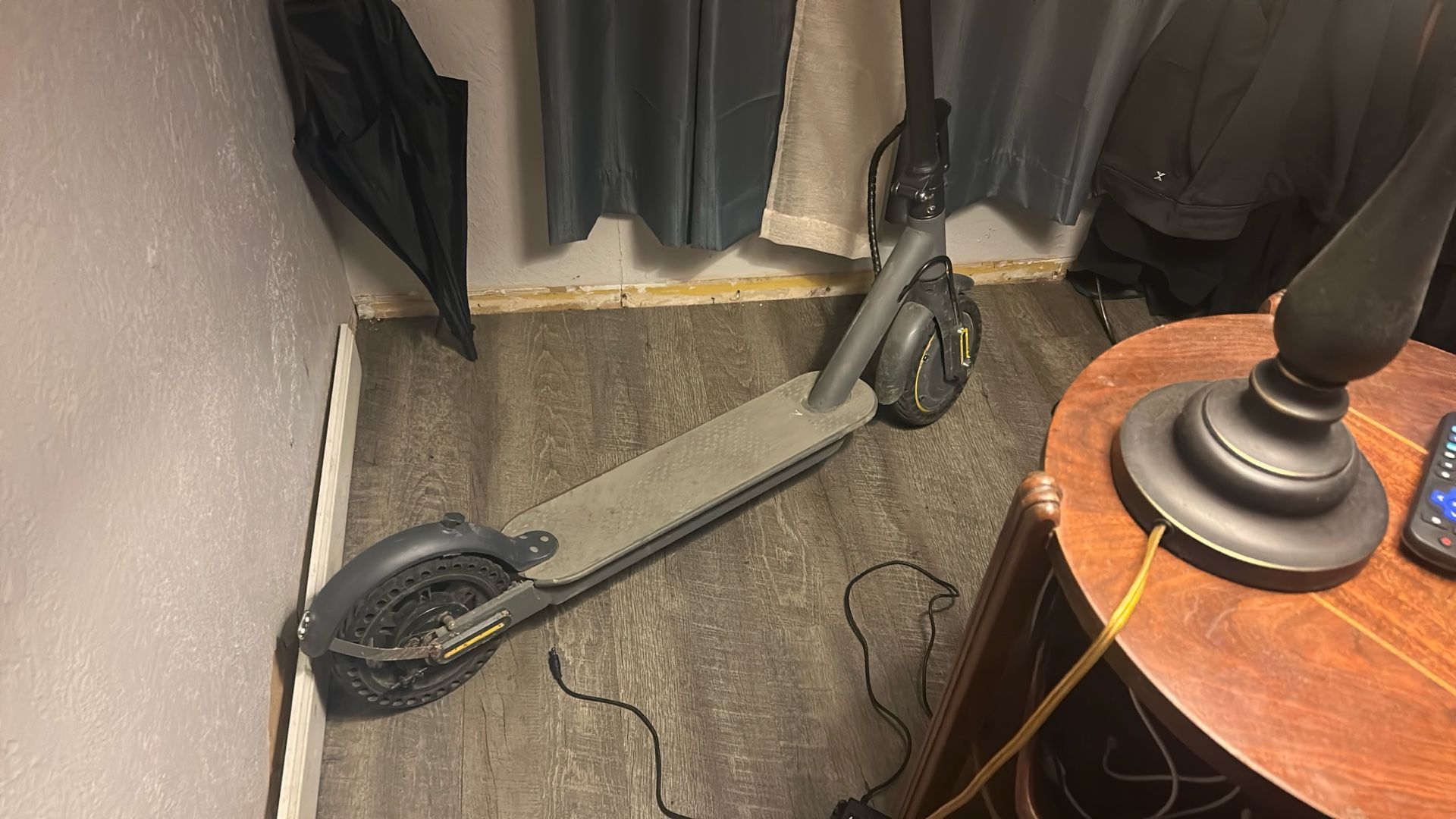 Electric scooter