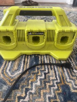 Ryobi One + 18v 6 port fast charger ryobi