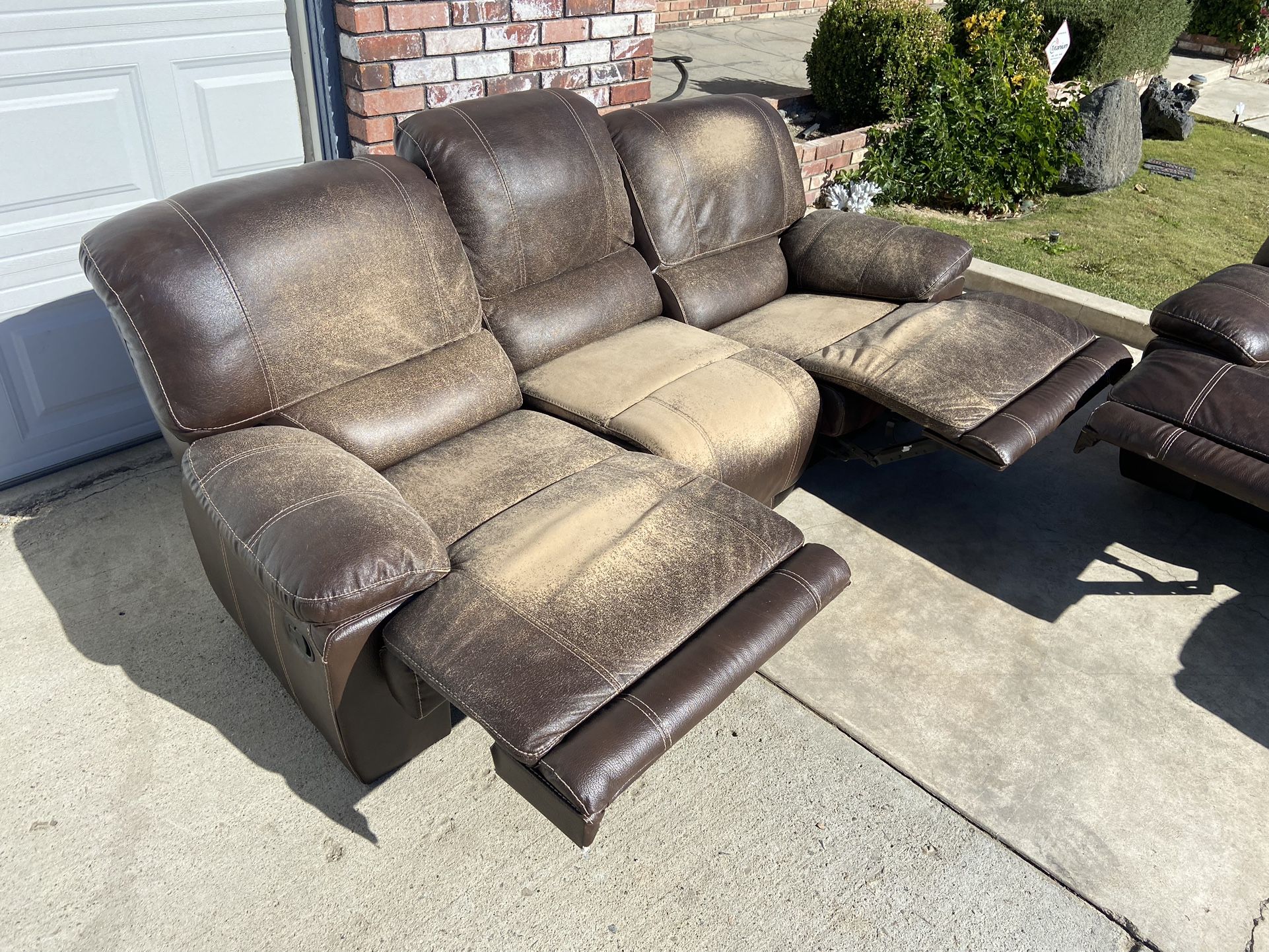 Brown Faux Leather Recline Couch Sofa FREE DELIVERY for Sale in ...