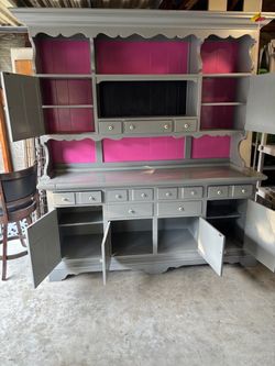 Vintage Ethan Allen Hutch