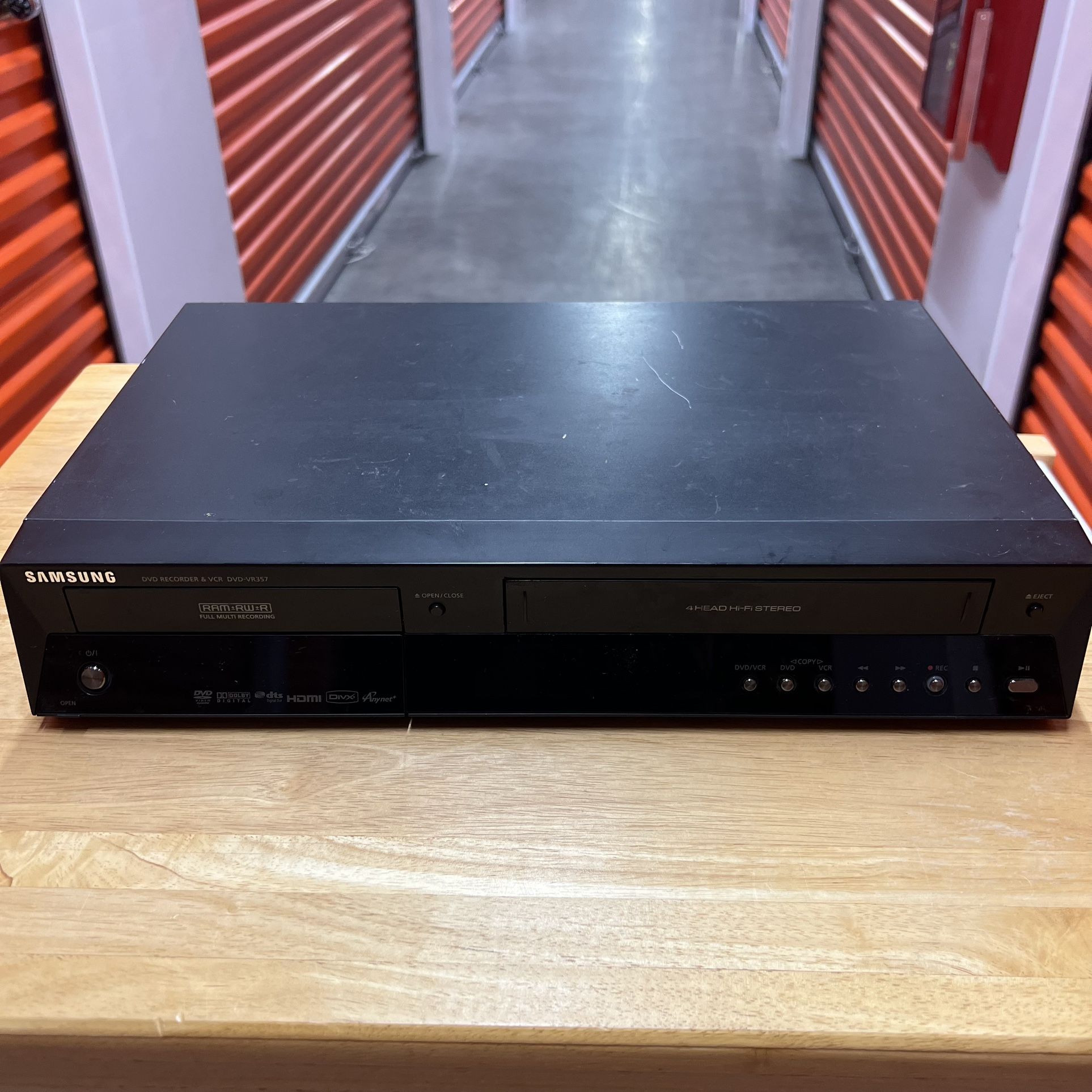 Samsung DVD-VR357 DVD Recorder VHS VCR Combo. No Remote Control. Works/Tested