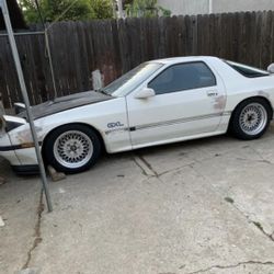 1987 Mazda Rx7 Gxl/T2  ( 2+2  seats) Parts