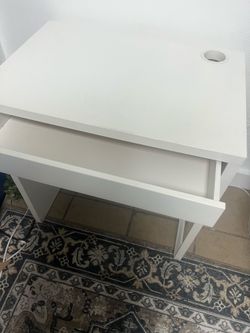 white small computer desk