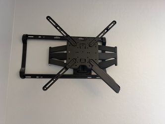 Full Motion TV Wall Mount Bracket