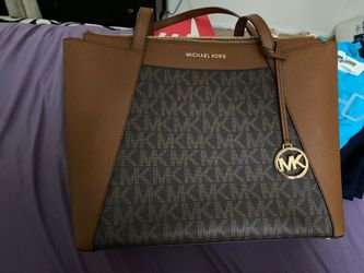 Authentic Michael Kors purse.