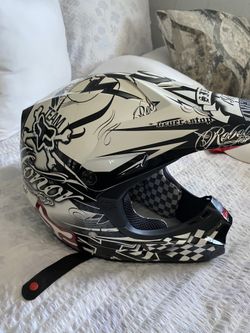 fox pilot v3 sz large dirtbike helmet  with extra visor  