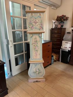 BEAUTIFUL UNIQUE Hand-Painted Floral Grandfather Clock