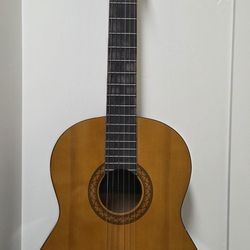 Yamaha C40 Classical Guitar