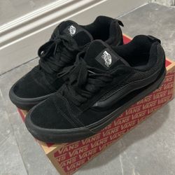 Vans Low Top Shoes Size 10.5