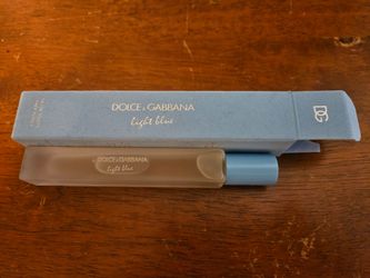 Dolice and Gabbana light blue perfume travel size