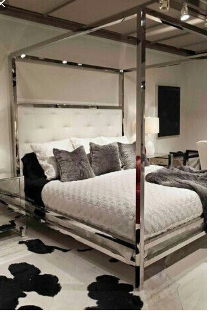 Bernhardt Landon metal Poster King-Canopy Bed
