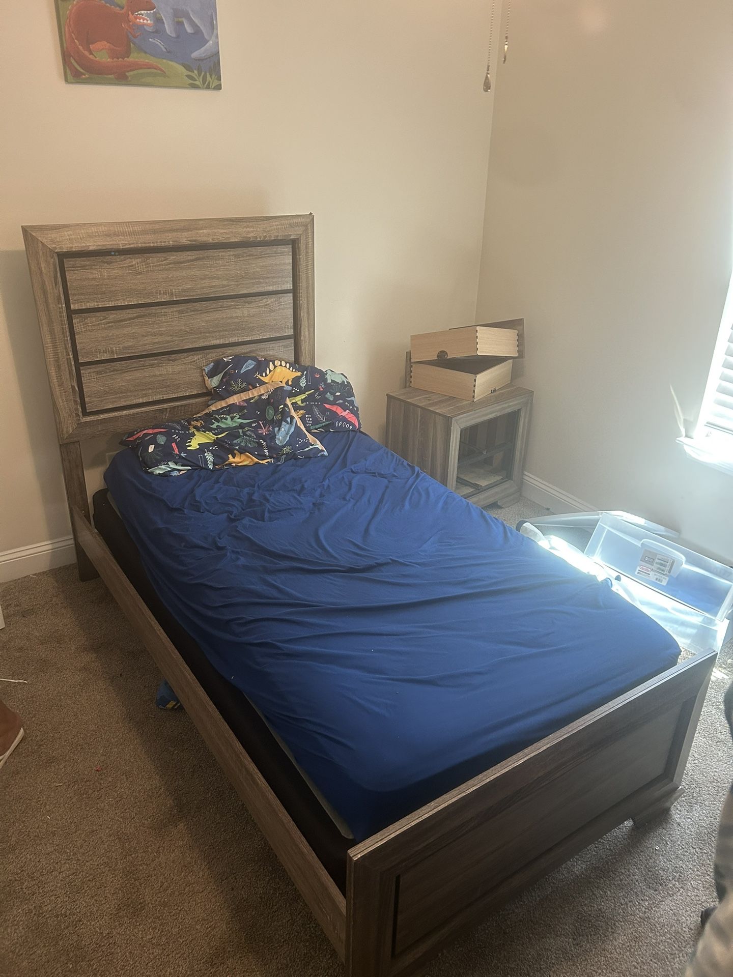 Twin Size Bed