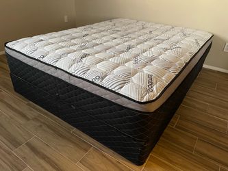 Queen Bamboo Orthopedic Pillow Top Mattress and Boxspring!