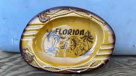Vintage Florida Souvenir Ceramic Ashtray