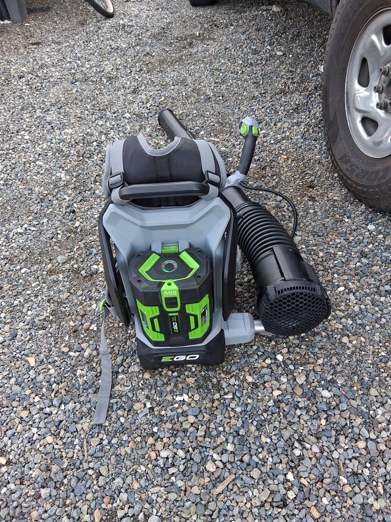 Battery Leaf Blower "Ego"