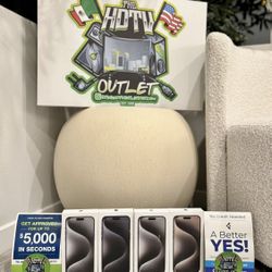 Apple iPhone 15 pro Max 256gb unlocked floor model 