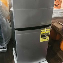New 2 Door Fridge 4.0 Cubic Feet