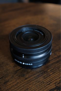 Nikon NIKKOR Z DX 16-50mm f/3.5-6.3 VR Lens (Black)