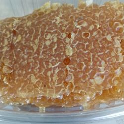 Fresh Organic LOCAL HONEYCOMB