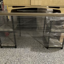 Nebraska Furniture Mart Desk