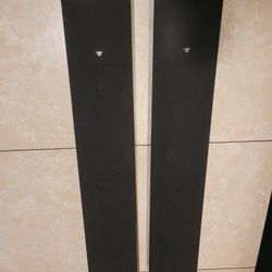 Artisan Speakers With TV Bracket