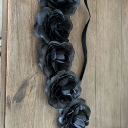 Flower Head Band Black Roses