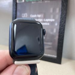 Apple Watch SE 2nd Gen 41mm Cellular