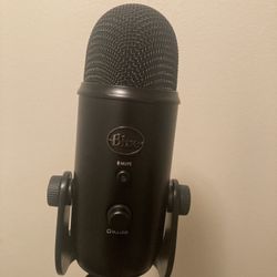 yeti microphone