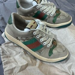 Authentic Gucci shoes 