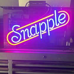 Brand New Snapple Neon Sign!!