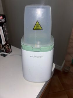 Momcozy bottle warmer