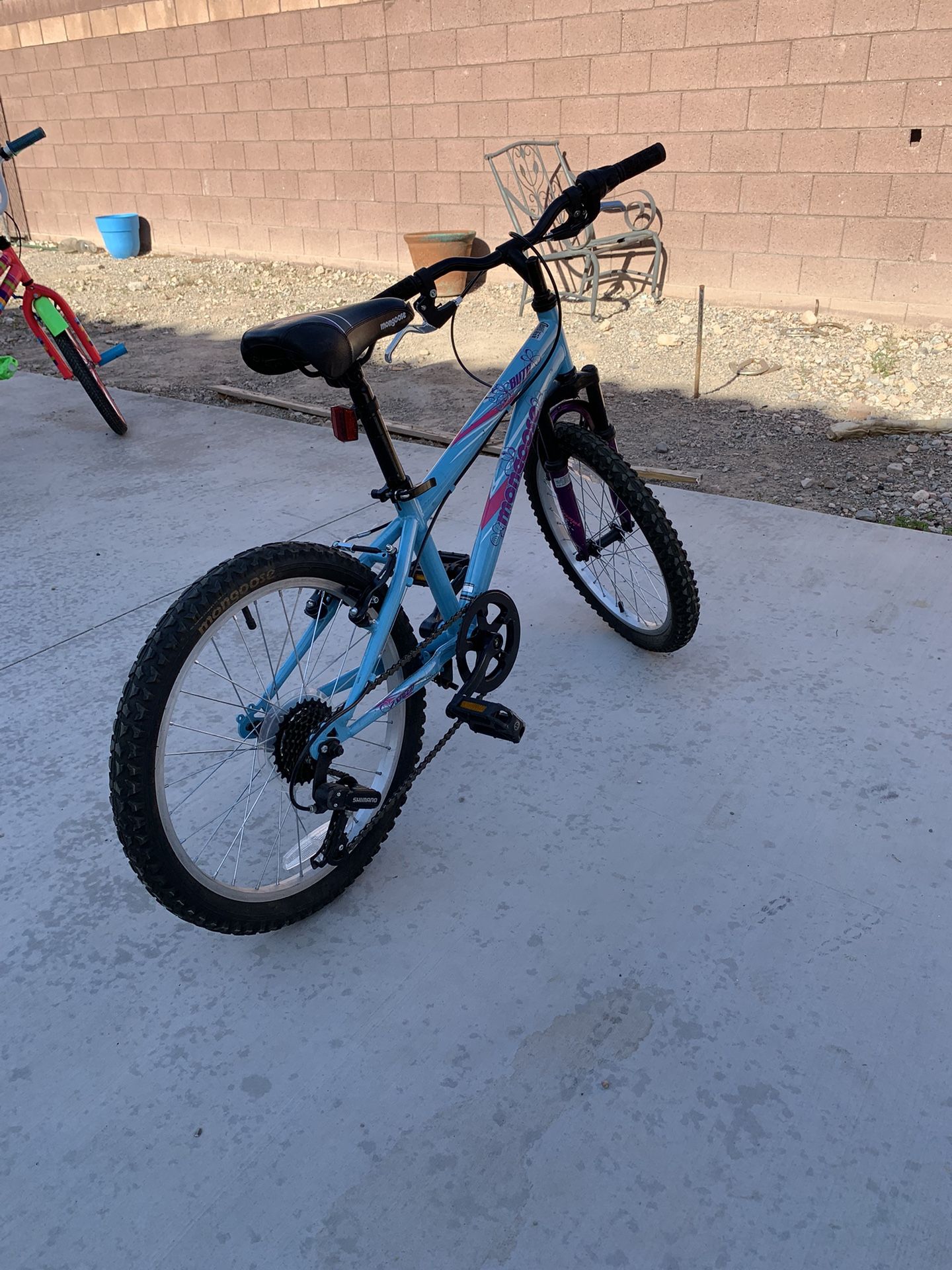 Mongoose Byte Mountain Bike for Sale in Las Vegas NV OfferUp