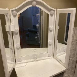 Vanity Mirror 