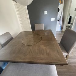 Ashley’s Dining Table 