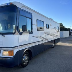 1999 Holiday Rambler Admiral