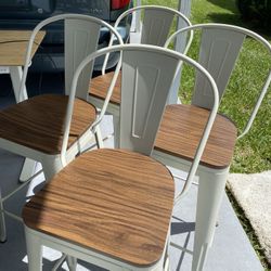 4 Metal dining Chairs