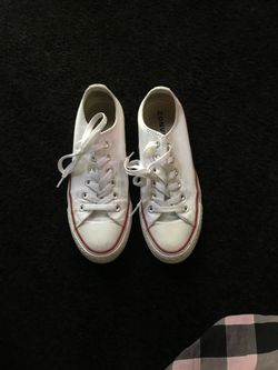 White low top classic white converse