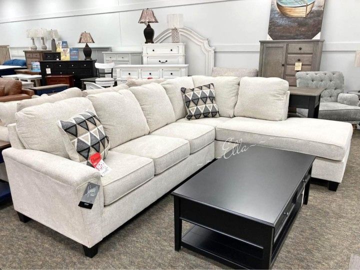 Abinger Smoke 2-Piece Sleeper Right-Arm Facing Sectional With Chaise