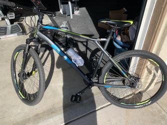 GT Aggressor pro size X large