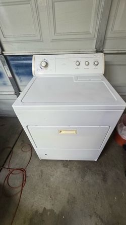 Whirpool gas Dryer , free delivery 🚚 and installation, 3 months of warranty.