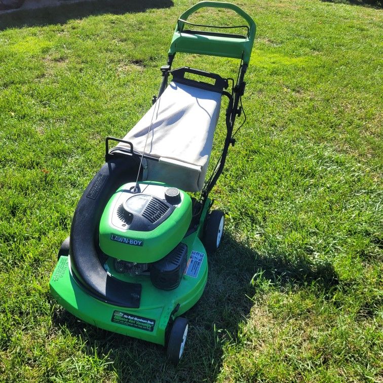 Lawn Boy Mower