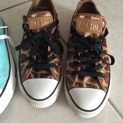 men   or women shoes